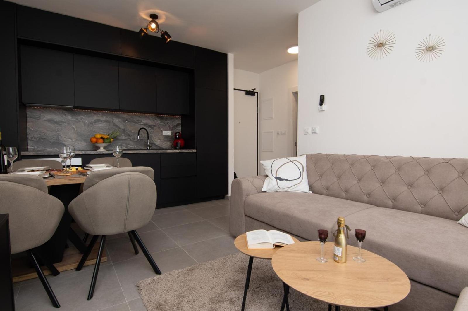Studio Apartman Apollonia ซินย์ ภายนอก รูปภาพ
